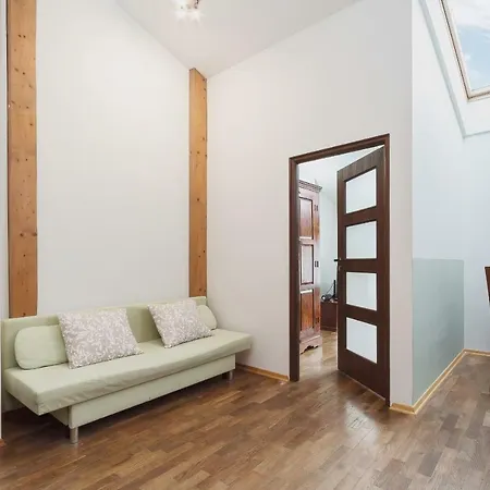 Apartment Amaretto Dluga 60 By Renters Krakow